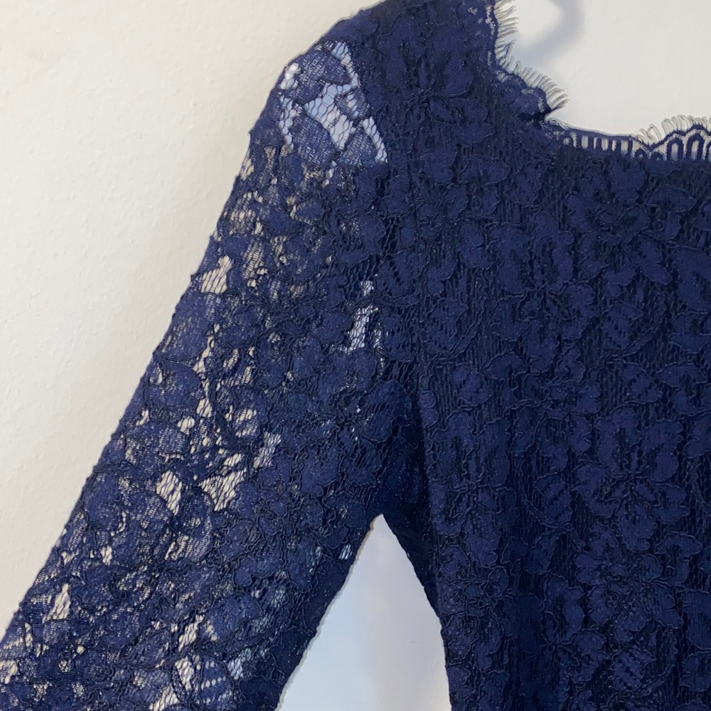 NWT!! Diane Von Furstenberg Zarita Navy Lace 3/4 Sleeve Sheath Dress Size 2 - Picture 11 of 16